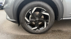 Nissan Juke 1.0 DiG-T 114 N-Connecta 5dr DCT Petrol Hatchback